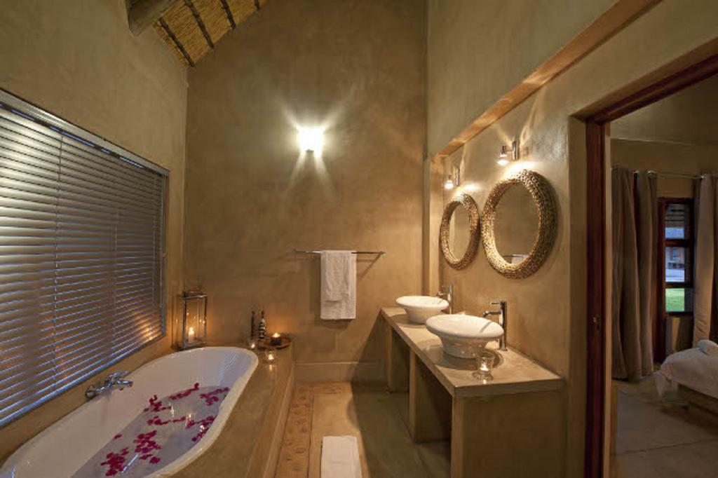 Emanya@Etosha Villa Namutoni Værelse billede